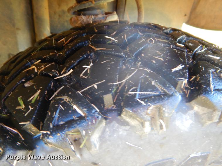 image for item EO9573 2008 Kubota RTV500 utility vehicle