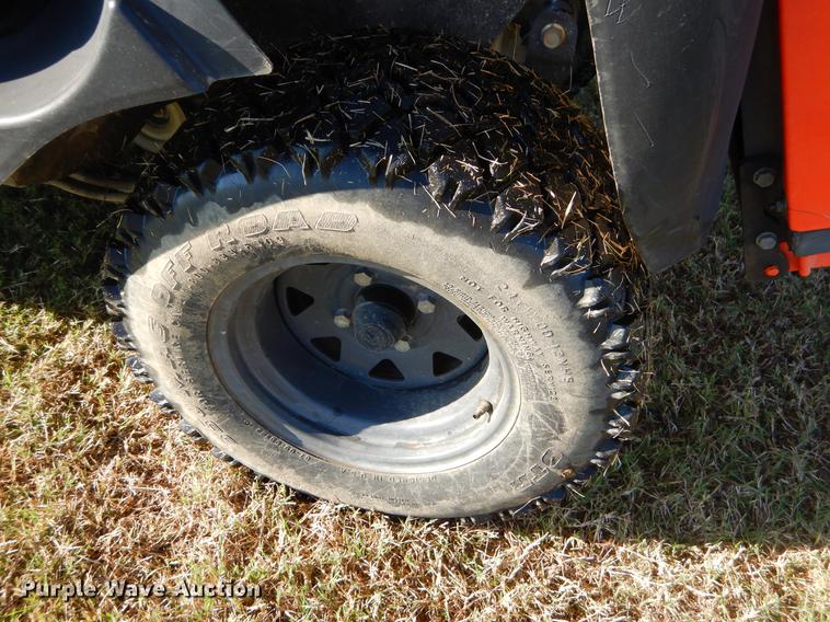 image for item EO9573 2008 Kubota RTV500 utility vehicle