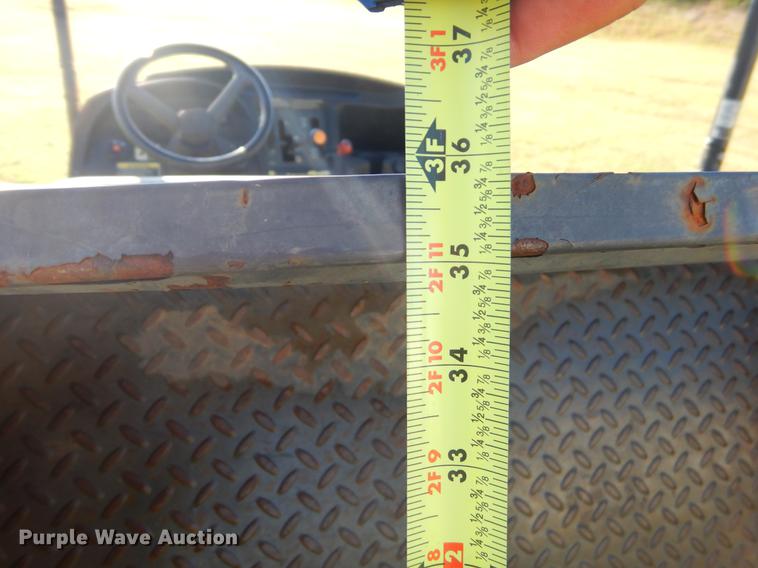 image for item EO9573 2008 Kubota RTV500 utility vehicle