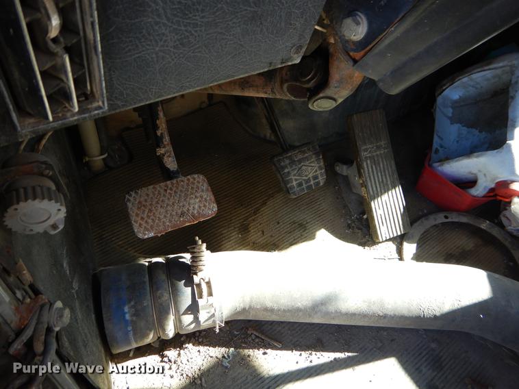 image for item EO9576 1995 Western Star 4964F truck cab and chassis