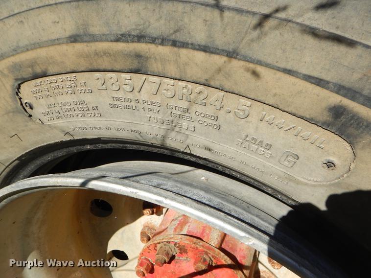 image for item EO9576 1995 Western Star 4964F truck cab and chassis