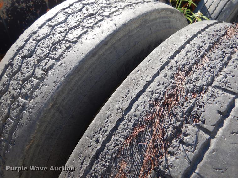 image for item EO9576 1995 Western Star 4964F truck cab and chassis