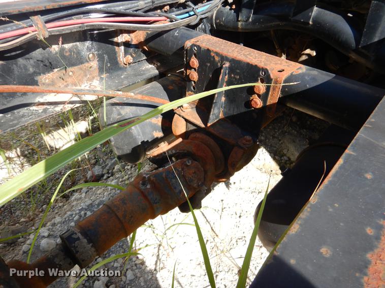 image for item EO9576 1995 Western Star 4964F truck cab and chassis