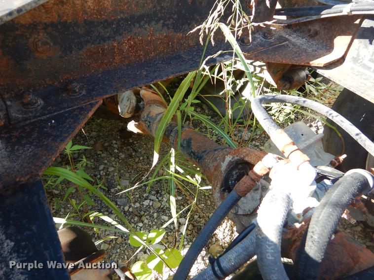 image for item EO9576 1995 Western Star 4964F truck cab and chassis