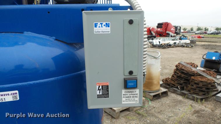 image for item FE9051 Quincy QT5 air compressor