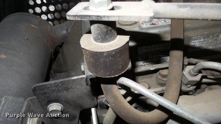 image for item FE9179 2012 Whiteman HHXD5 power trowel