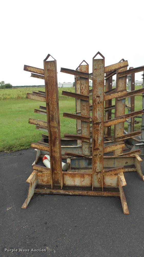 image for item FO9052 (6) steel pipe racks