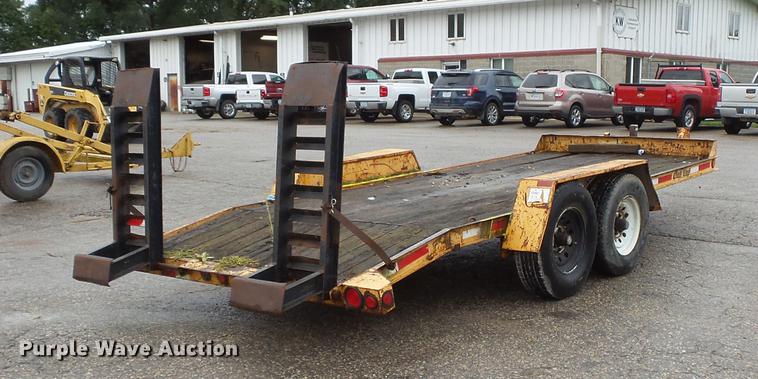 image for item FT9828 1999 Redi Haul utility trailer