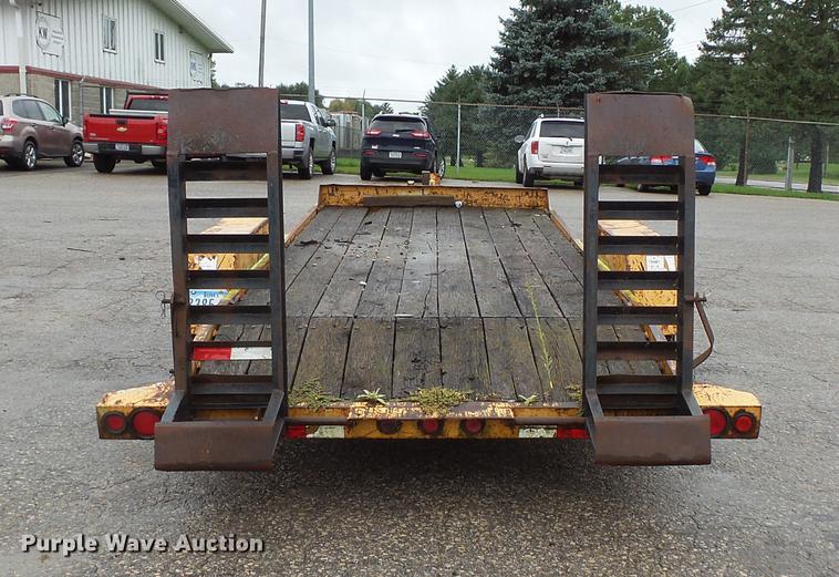 image for item FT9828 1999 Redi Haul utility trailer