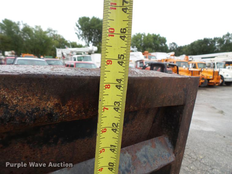 image for item FT9828 1999 Redi Haul utility trailer