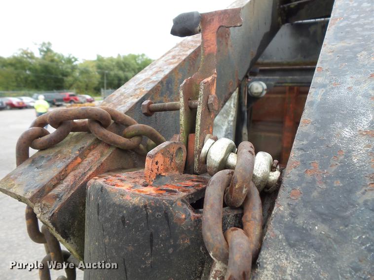 image for item FT9829 1972 Jyke dump trailer