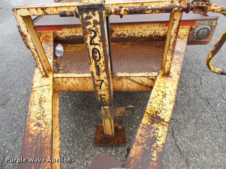 image for item FT9832 1999 Estes B6T-A utility trailer