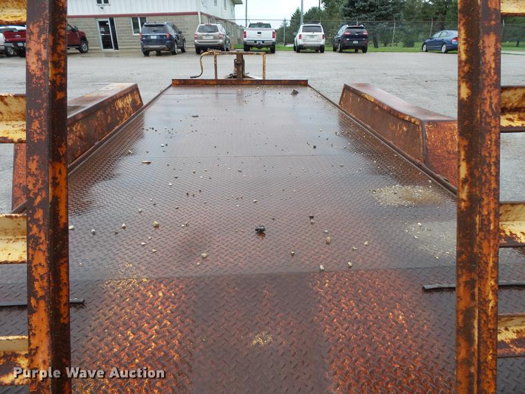 image for item FT9832 1999 Estes B6T-A utility trailer