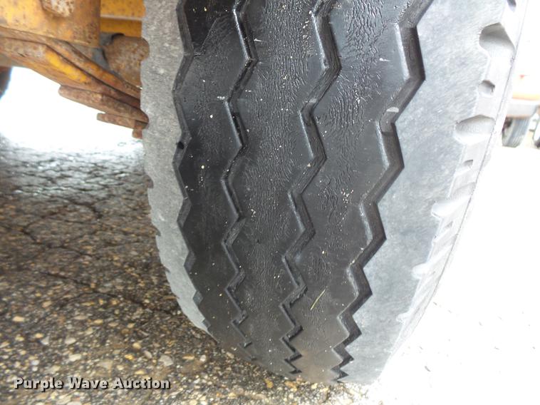 image for item FT9832 1999 Estes B6T-A utility trailer