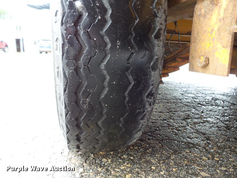 image for item FT9832 1999 Estes B6T-A utility trailer