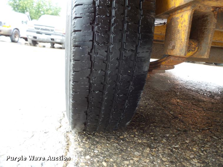 image for item FT9832 1999 Estes B6T-A utility trailer