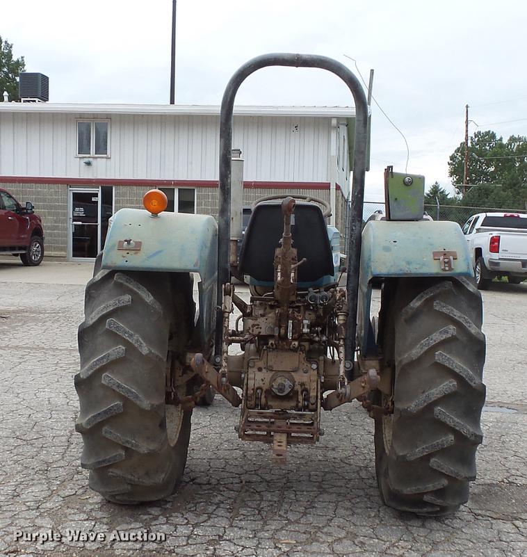 image for item FT9838 Long 460 tractor