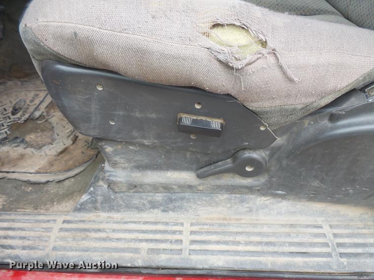 image for item FT9839 2005 Chevrolet Silverado 2500 Ext. Cab pickup truck