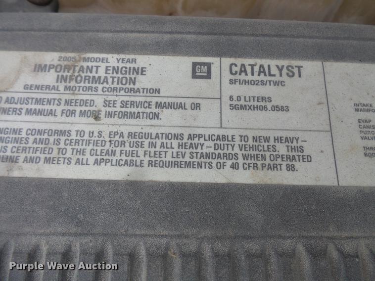 image for item FT9839 2005 Chevrolet Silverado 2500 Ext. Cab pickup truck