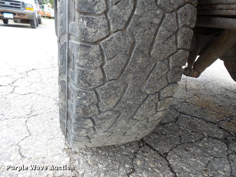 image for item FT9839 2005 Chevrolet Silverado 2500 Ext. Cab pickup truck