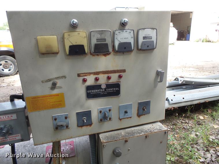 image for item FT9848 Cummins generator