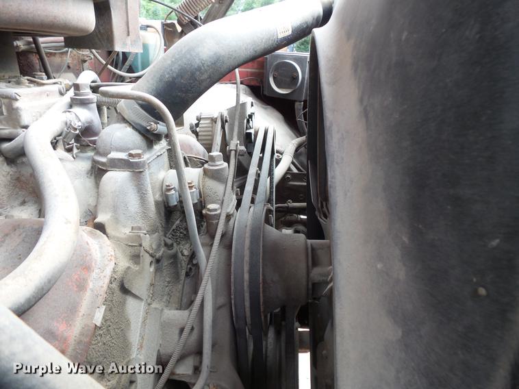 image for item FT9850 1972 Chevrolet 6500 crane truck