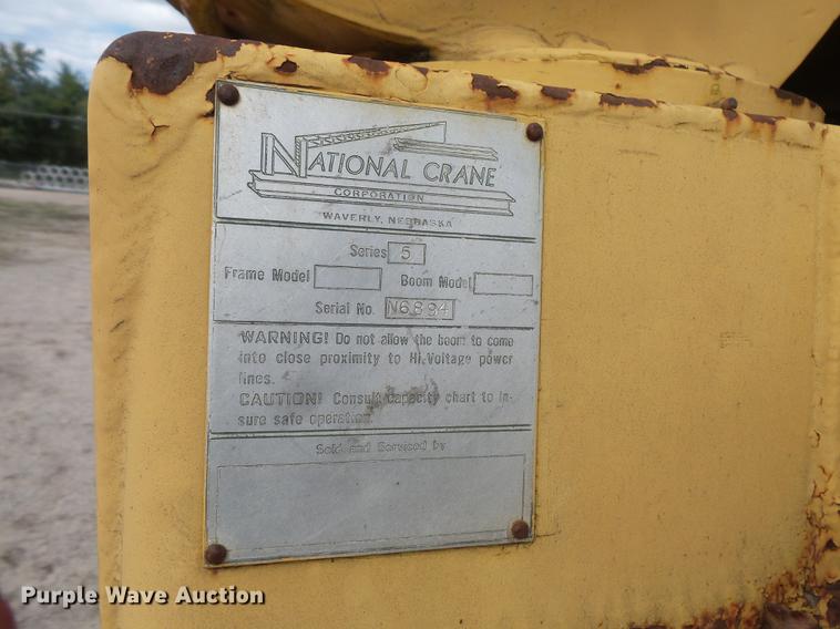 image for item FT9850 1972 Chevrolet 6500 crane truck