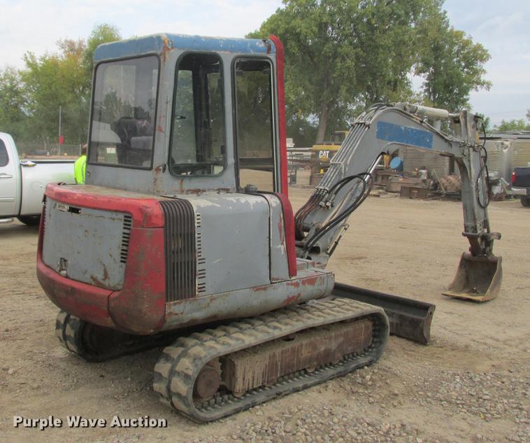 image for item DA8275 Takeuchi TB035 mini excavator