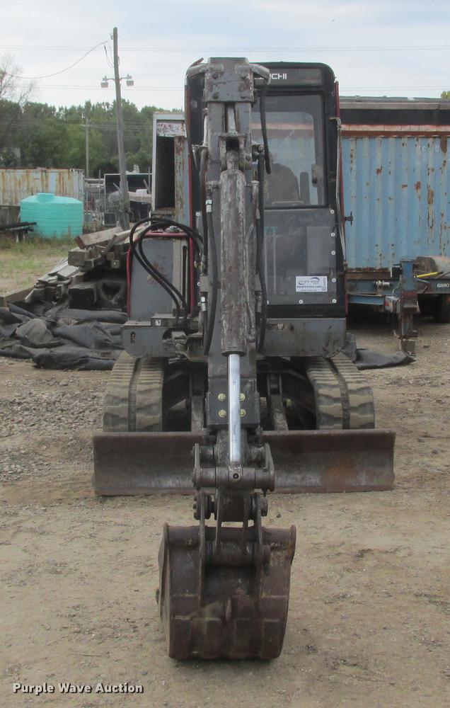 image for item DA8275 Takeuchi TB035 mini excavator