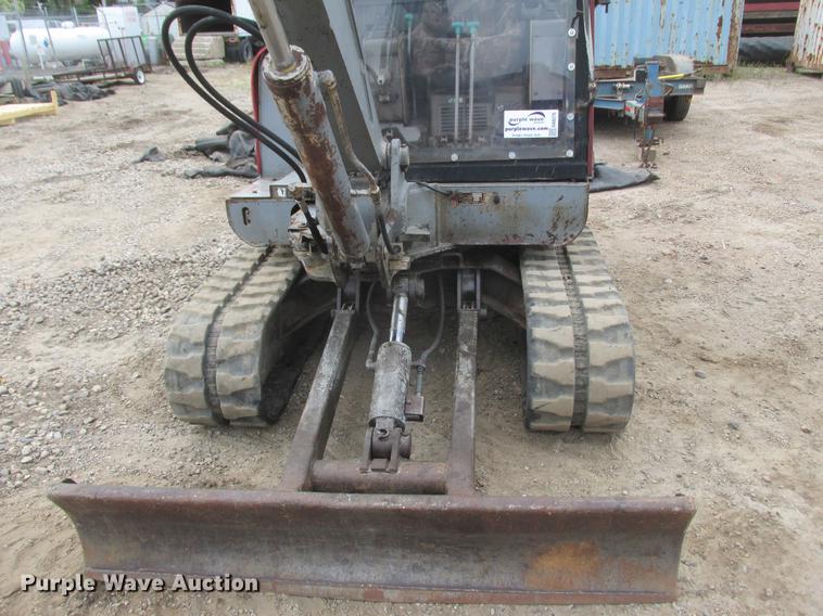 image for item DA8275 Takeuchi TB035 mini excavator