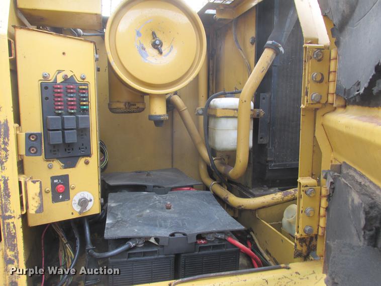 image for item DA8276 Caterpillar 320 L excavator