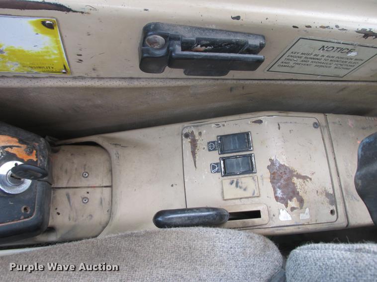 image for item DA8276 Caterpillar 320 L excavator