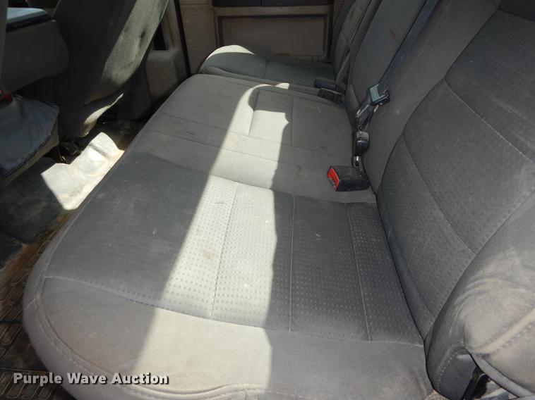 image for item DB8297 2009 Ford F350 Super Duty XL Crew Cab pickup truck cab and chassis