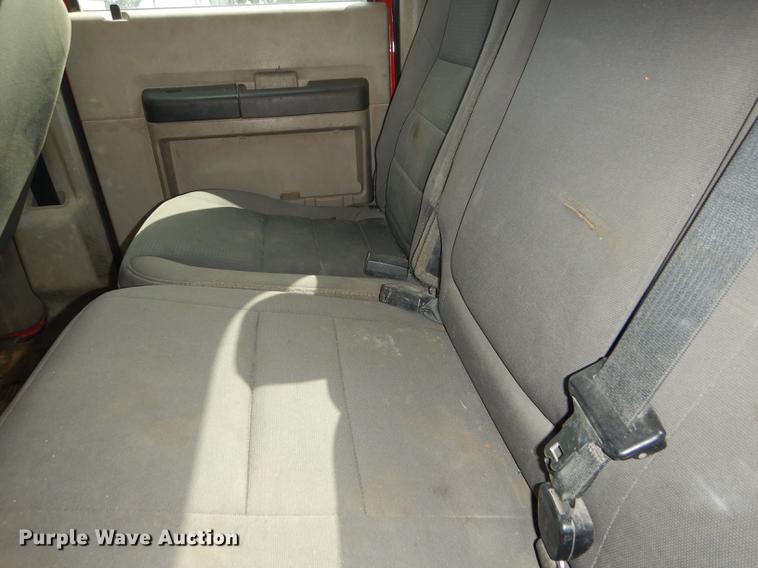 image for item DB8297 2009 Ford F350 Super Duty XL Crew Cab pickup truck cab and chassis