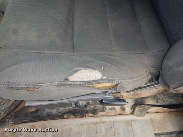 image for item DB8297 2009 Ford F350 Super Duty XL Crew Cab pickup truck cab and chassis