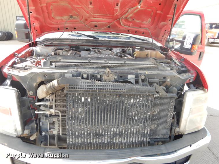 image for item DB8297 2009 Ford F350 Super Duty XL Crew Cab pickup truck cab and chassis