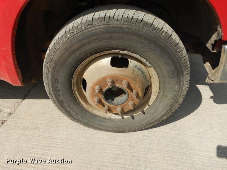 image for item DB8297 2009 Ford F350 Super Duty XL Crew Cab pickup truck cab and chassis