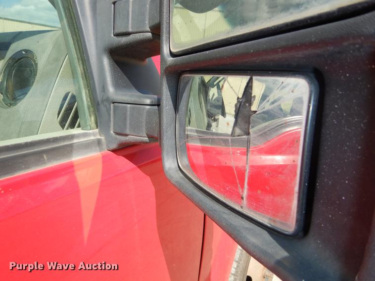 image for item DB8297 2009 Ford F350 Super Duty XL Crew Cab pickup truck cab and chassis