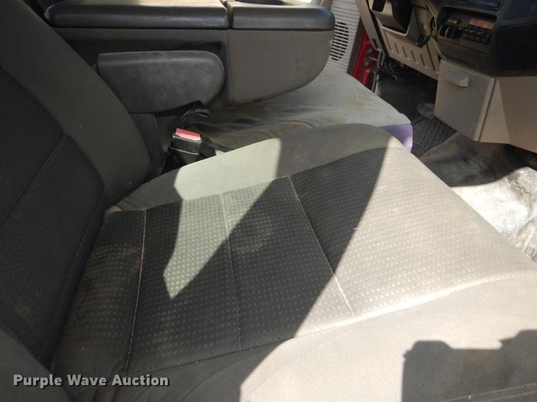 image for item DB8297 2009 Ford F350 Super Duty XL Crew Cab pickup truck cab and chassis