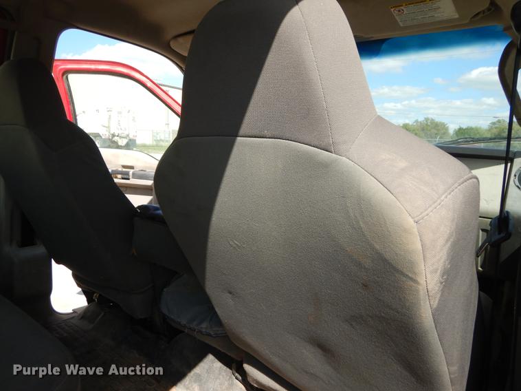 image for item DB8297 2009 Ford F350 Super Duty XL Crew Cab pickup truck cab and chassis