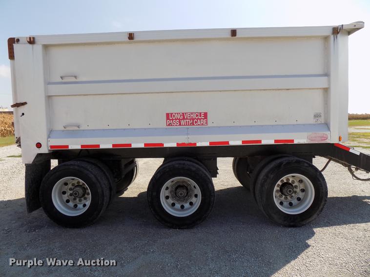 image for item DB8580 2003 Corn Husker 800R-52002-599 end dump pup trailer