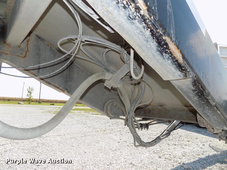 image for item DB8580 2003 Corn Husker 800R-52002-599 end dump pup trailer