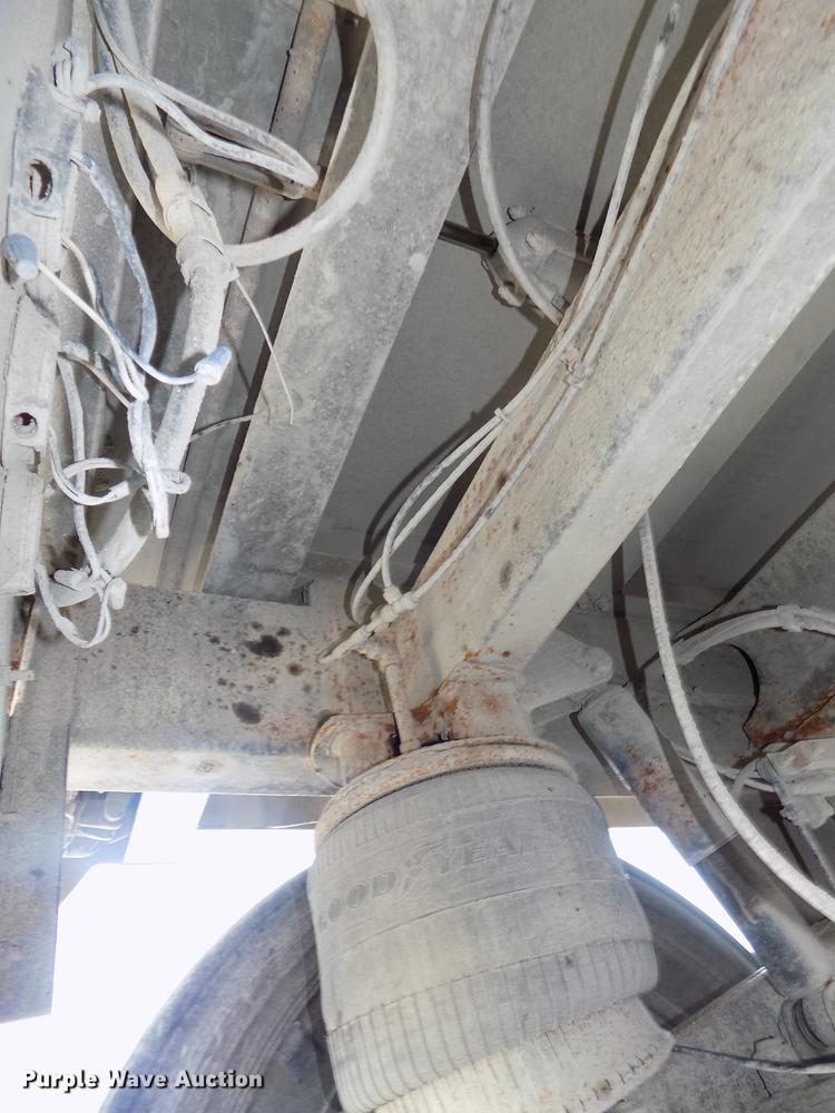 image for item DB8580 2003 Corn Husker 800R-52002-599 end dump pup trailer