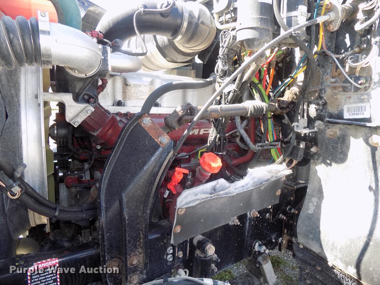 image for item DB8581 2008 Mack Pinnacle CHU613 dump truck