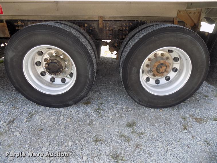 image for item DB8581 2008 Mack Pinnacle CHU613 dump truck