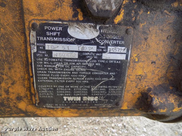 image for item DB8583 1974 John Deere 860A elevating scraper