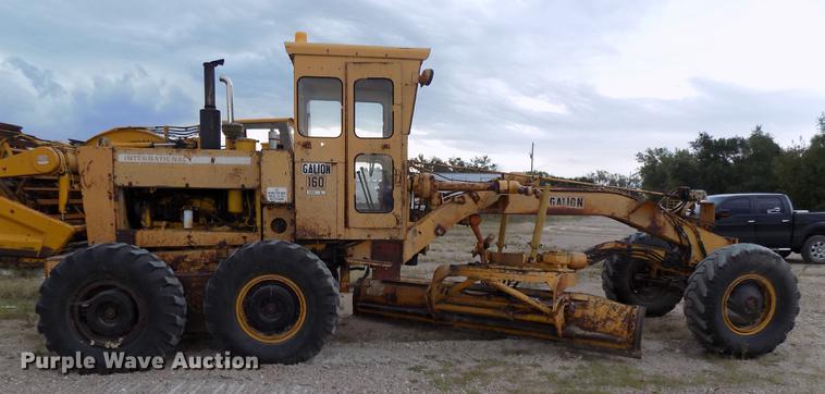 image for item DB8584 1966 Galion 160L rigid frame motor grader