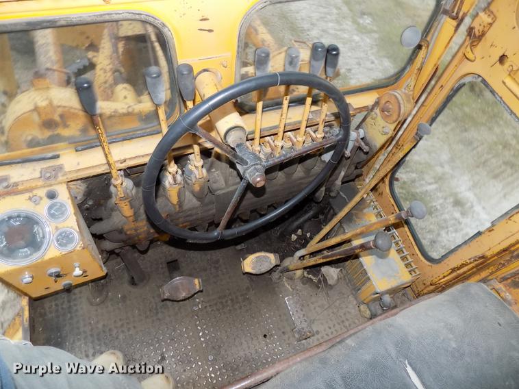 image for item DB8584 1966 Galion 160L rigid frame motor grader