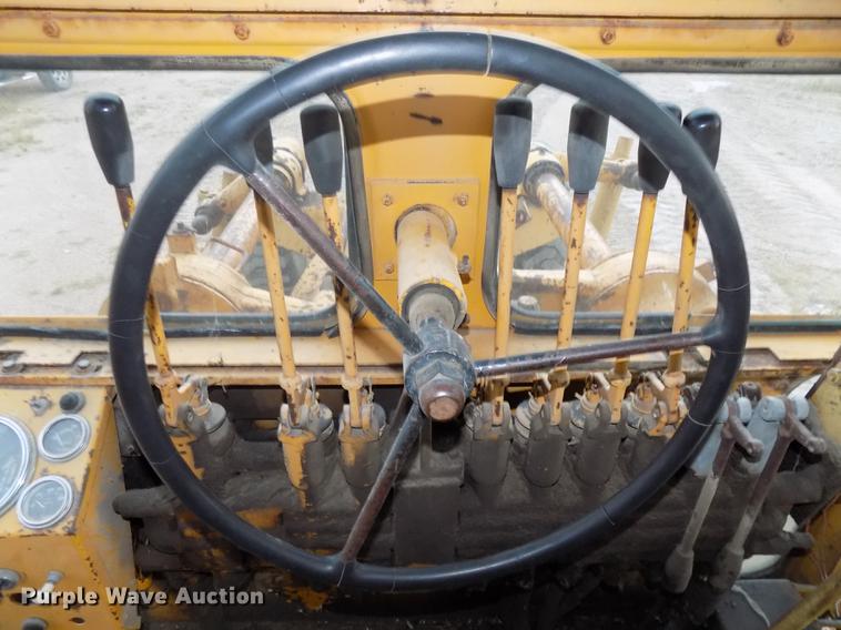 image for item DB8584 1966 Galion 160L rigid frame motor grader