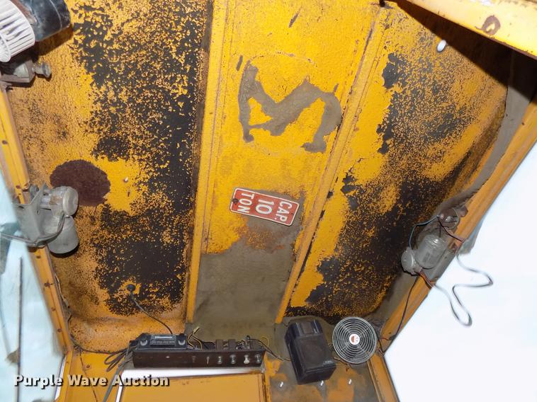 image for item DB8584 1966 Galion 160L rigid frame motor grader